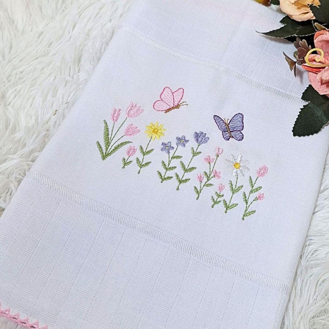 Barrado com Flores e Borboletas