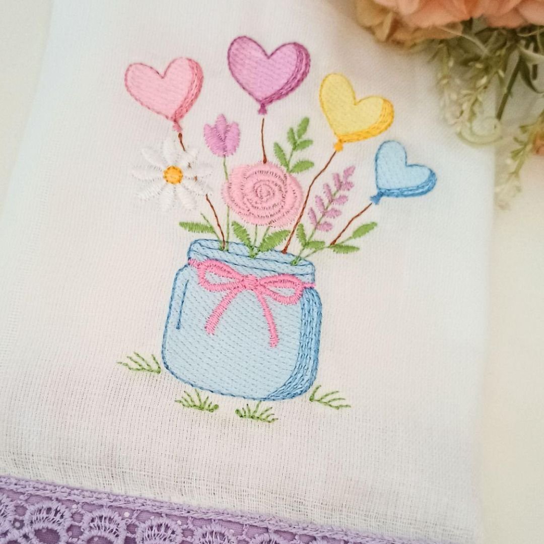 Pote Floral com Balões