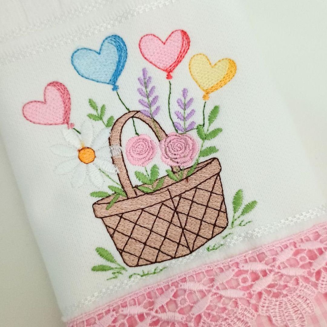 Cesta Floral com Balões