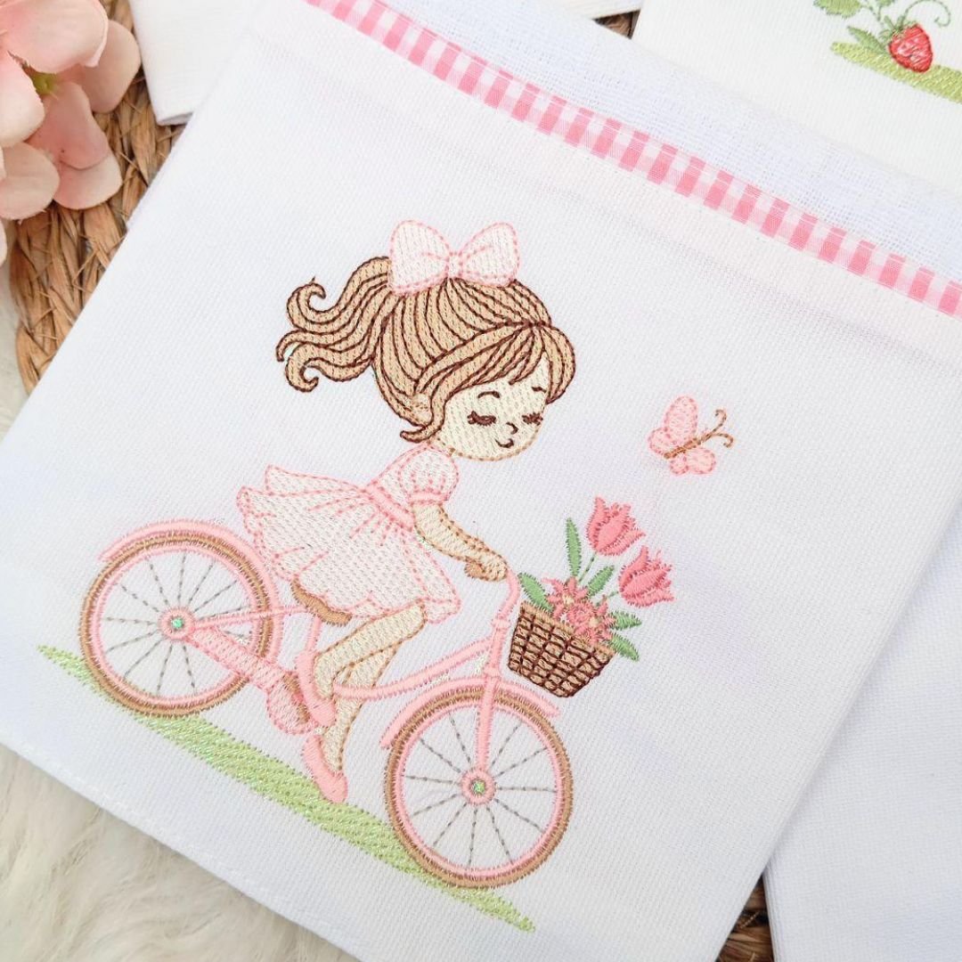 Matriz de Bordado Menina na Bicicleta