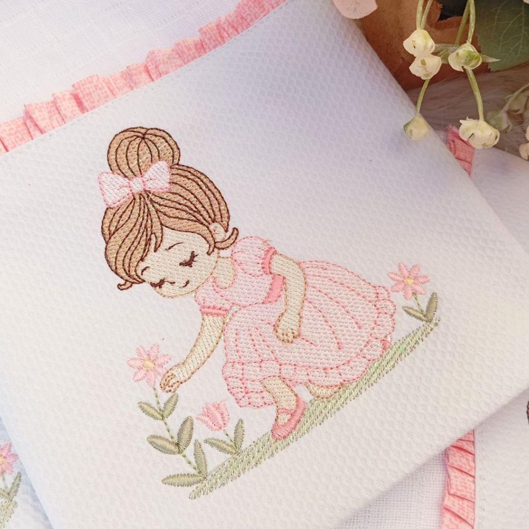 Matriz de Bordado Bailarina colhendo Flores