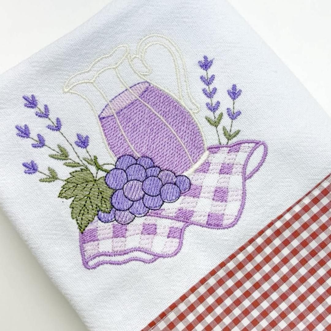 Matriz de Bordado Suco de Uva com Lavanda